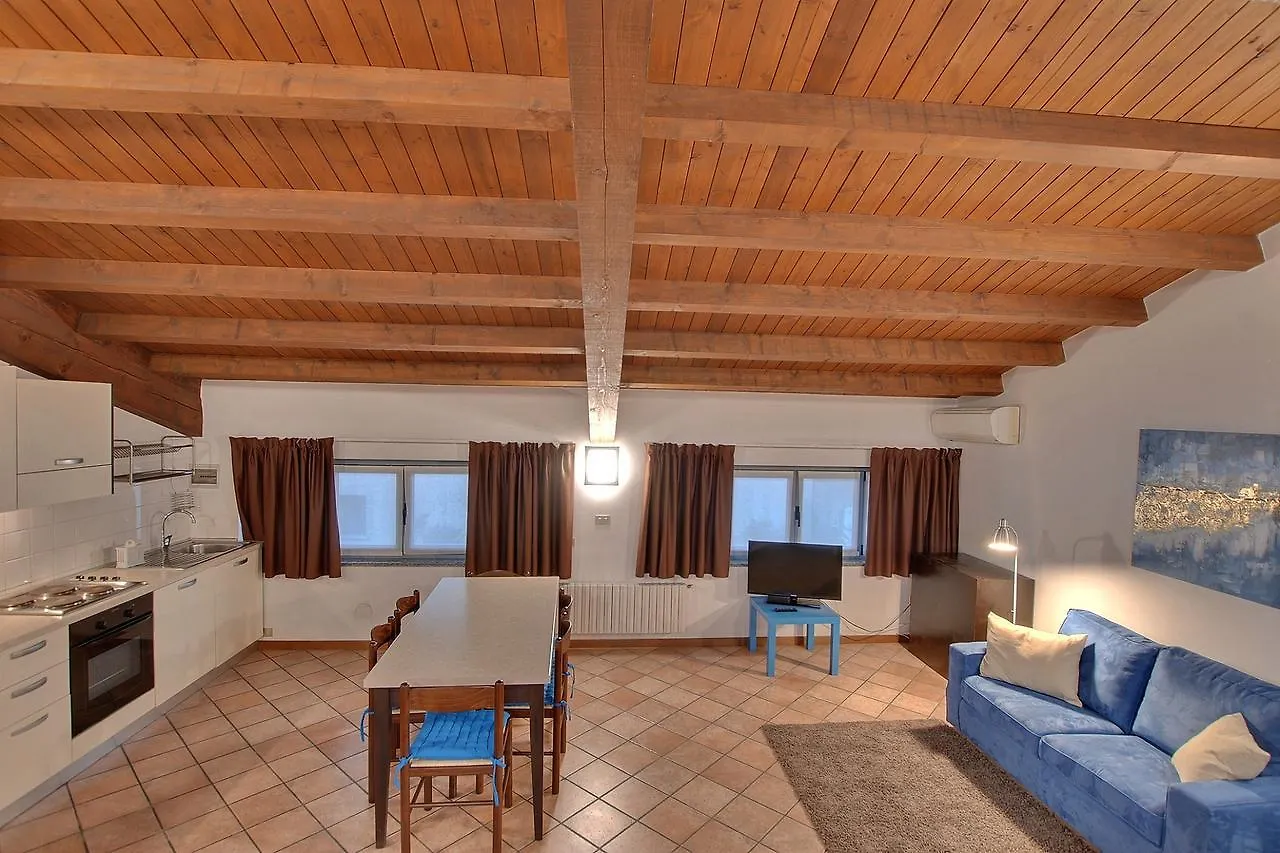 Residence Il Cascinetto Pawia 0*,